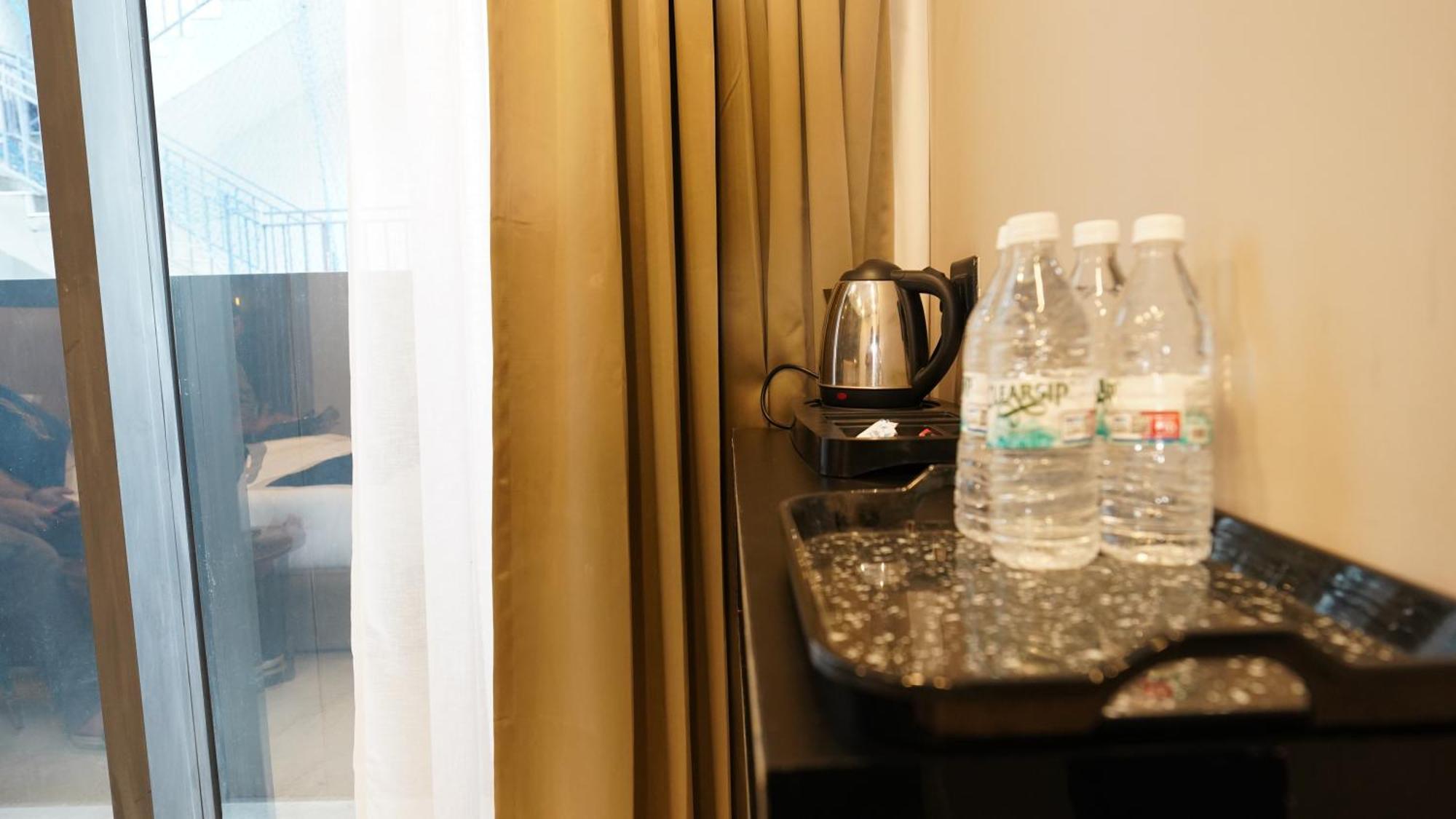 Aquila Grand Suites - Noida Sector 136 Exterior photo
